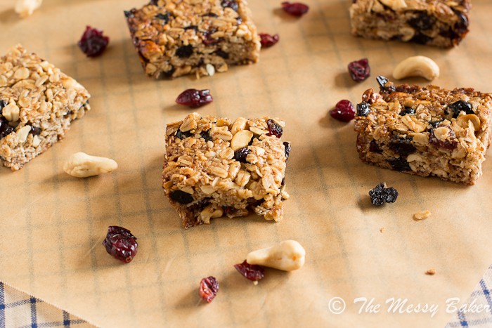 Very Berry Chewy Granola Bars | www.themessybakerblog.com -7192