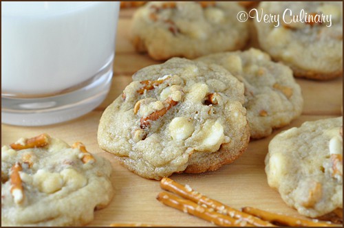 White-Chocolate-and-Butterscotch-Chip-Pretzel-Cookies_blog_