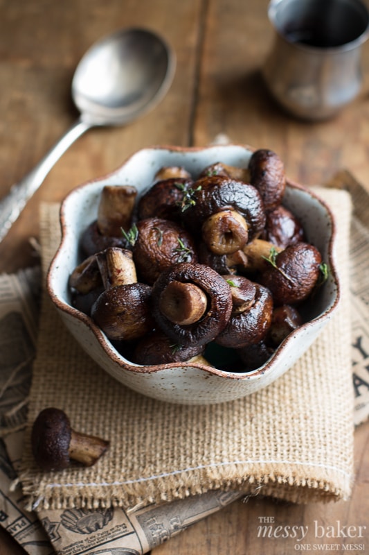Grilled Mushrooms with Merlot Reduction | www.themessybakerblog.com