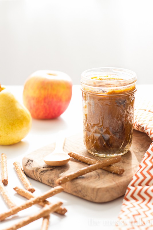 White Chocolate Pumpkin Almond Butter | www.themessybakerblog.com