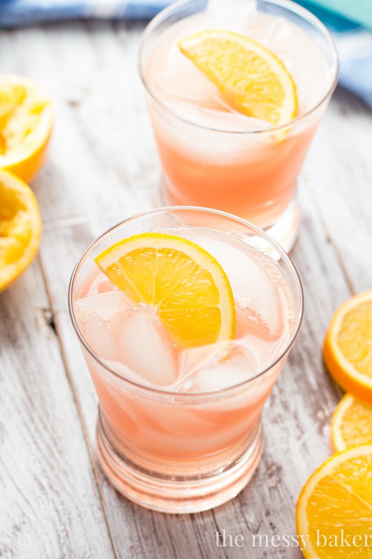 Cranberry Orange Crush Cocktail | www.themessybakerblog.com