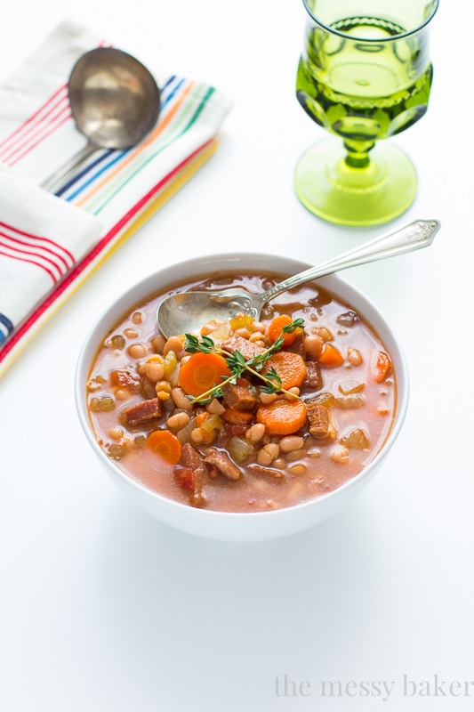 Slow Cooker Navy Bean Soup with Ham