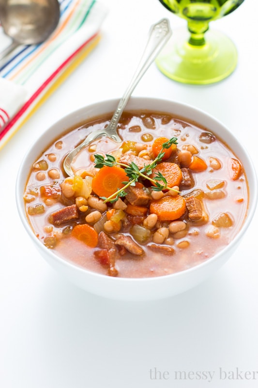 Slow Cooker Navy Bean Soup with Ham