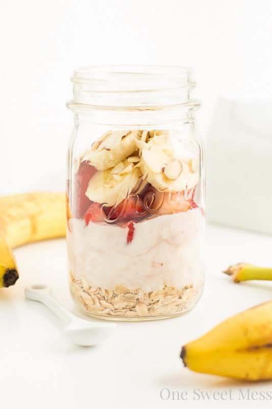 Strawberry Banana Overnight Oats