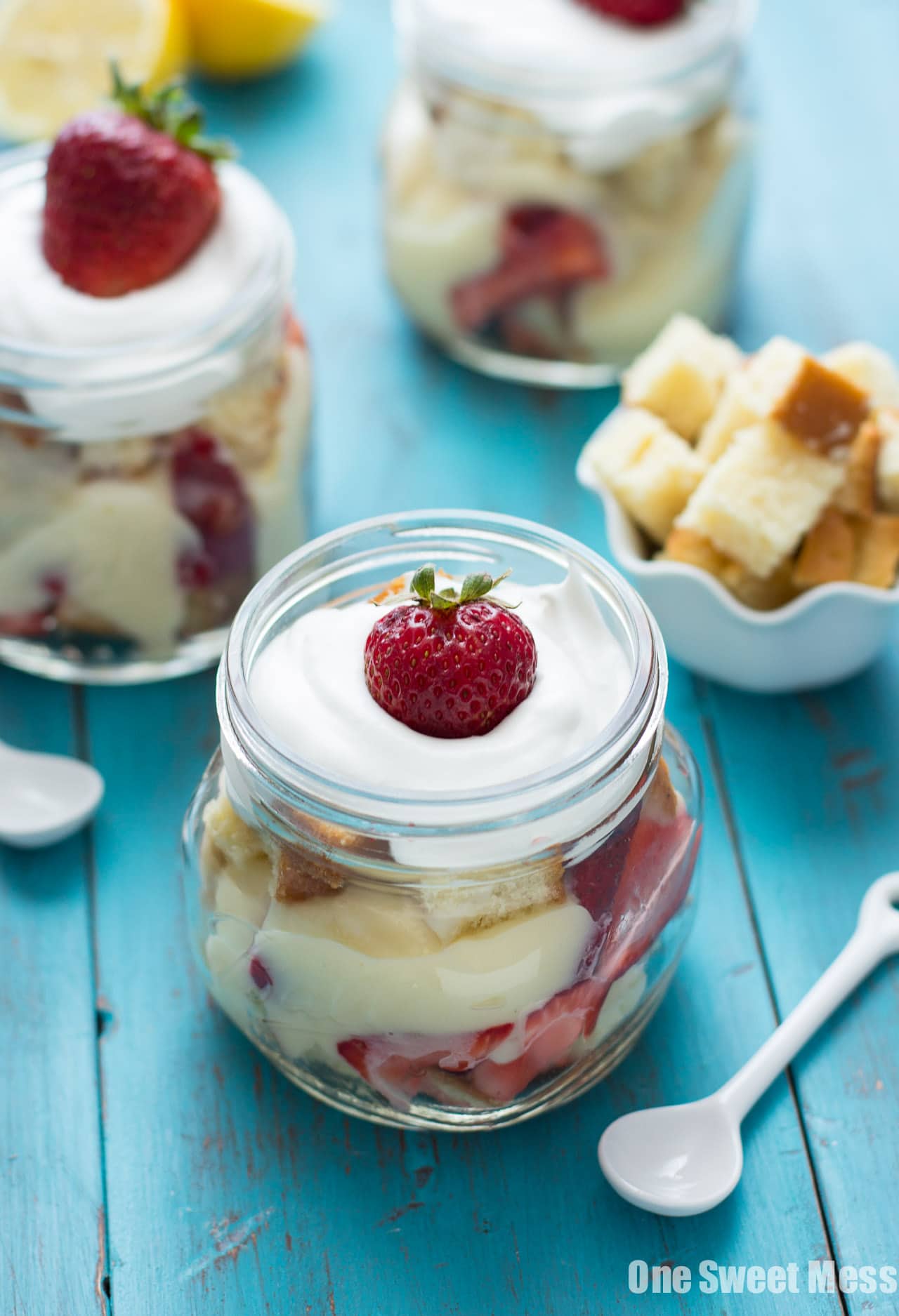 No-Bake Strawberry Shortcake Trifle