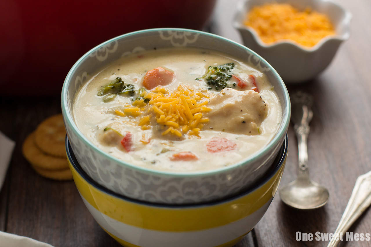 Cheesy Chicken & Veggie Chowder