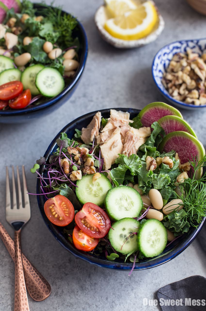 Kale, White Bean and Tuna Salad with Lemon Vinaigrette