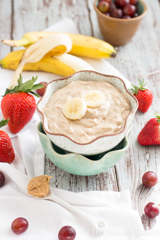 Peanut Butter Banana Dip {Healthy} | www.themessybakerblog.com