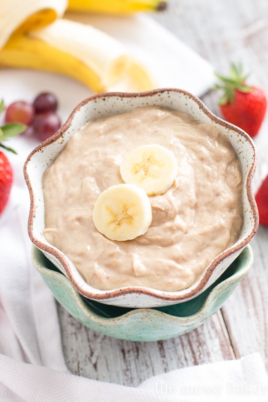 Peanut Butter Banana Dip {Healthy} | www.themessybakerblog.com