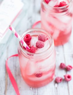 Raspberry Moscato Sangria | www.themessybakerblog.com