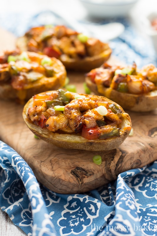 Easy Gluten-Free Chicken Fajita Potato Skins Appetizer Recipe | www.themessybakerblog.com